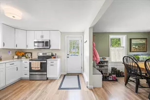 55 Balsam Dr, Waterboro, ME 04061 - Photo 7