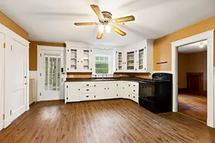 29 Sherwin St, Waterville, ME 04901 - Photo 7