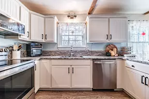 34 Middle Ridge Rd, Bridgton, ME 04009 - Photo 9