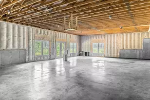 631 Essex St, Bangor, ME 04401 - Photo 19