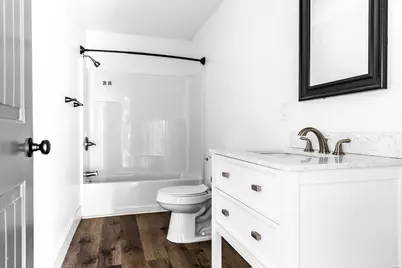 631 Essex Street, Bangor, ME 04401 - Photo 17