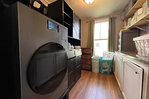 77 Main St, Fairfield, ME 04937 - Photo 9