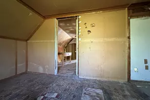 77 Main St, Fairfield, ME 04937 - Photo 25