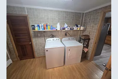 471 W Broadway, Lincoln, ME 04457 - Photo 11