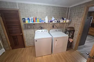 471 W Broadway, Lincoln, ME 04457 - Photo 11