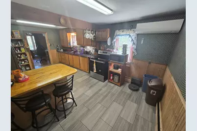471 W Broadway, Lincoln, ME 04457 - Photo 1