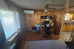 471 W Broadway, Lincoln, ME 04457 - Photo 7