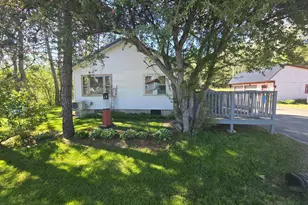 471 W Broadway, Lincoln, ME 04457 - Photo 17