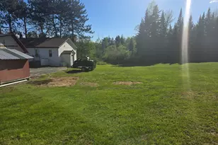 471 W Broadway, Lincoln, ME 04457 - Photo 23