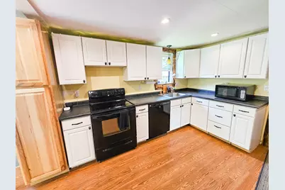 14 Helen Street, Auburn, ME 04210 - Photo 31