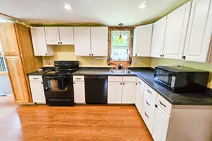 14 Helen St, Auburn, ME 04210 - Photo 33