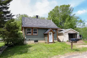 14 Helen St, Auburn, ME 04210 - Photo 1