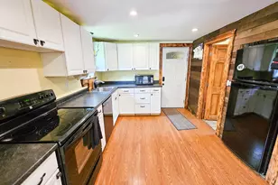 14 Helen St, Auburn, ME 04210 - Photo 31