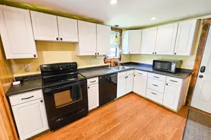 14 Helen St, Auburn, ME 04210 - Photo 29