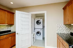 100 Shepard's Cove Rd, Kittery, ME 03904 - Photo 17