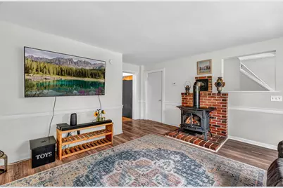 918 Empire Road, Poland, ME 04274 - Photo 3