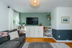 19 Hamlin Rd, Falmouth, ME 04105 - Photo 11