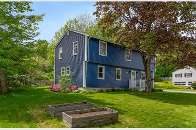 19 Hamlin Road, Falmouth, ME 04105 - Photo 3