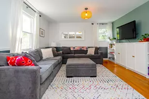 19 Hamlin Rd, Falmouth, ME 04105 - Photo 9
