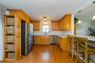 19 Hamlin Rd, Falmouth, ME 04105 - Photo 3