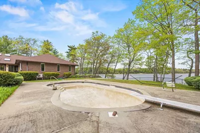 22 Crestwood Drive, Biddeford, ME 04005 - Photo 9