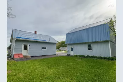 22 Ayer Street, Lincoln, ME 04457 - Photo 3