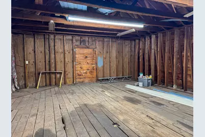 22 Ayer Street, Lincoln, ME 04457 - Photo 29