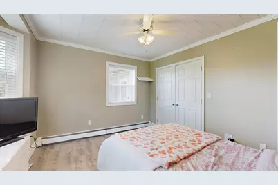 136 Hogan Road, Lewiston, ME 04240 - Photo 27