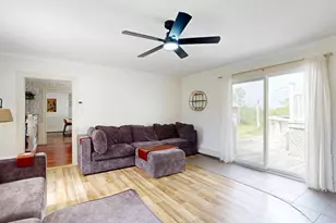 136 Hogan Rd, Lewiston, ME 04240 - Photo 25