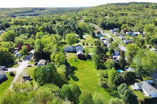 136 Hogan Rd, Lewiston, ME 04240 - Photo 81