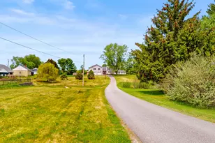 136 Hogan Rd, Lewiston, ME 04240 - Photo 77