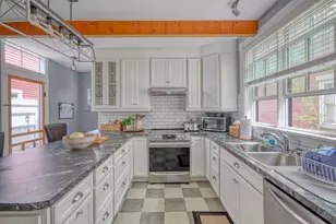 17 Winter St, Waterville, ME 04901 - Photo 9