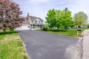 27 Clearview Dr, Gorham, ME 04038 - Photo 3