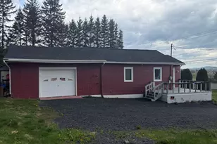 547 Riverview St, Madawaska, ME 04756 - Photo 11