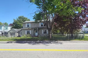148 Broad St, Auburn, ME 04210 - Photo 3