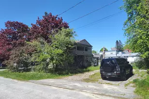 148 Broad St, Auburn, ME 04210 - Photo 9
