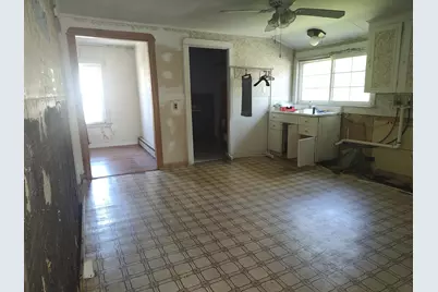 148 Broad Street, Auburn, ME 04210 - Photo 33