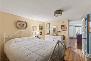 13 Grove St, Kennebunk, ME 04043 - Photo 15