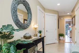 19 Bridge St, Kittery, ME 03904 - Photo 5
