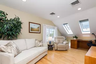 19 Bridge St, Kittery, ME 03904 - Photo 27