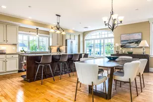 19 Bridge St, Kittery, ME 03904 - Photo 9