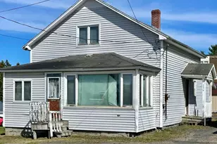 136 11th Ave, Madawaska, ME 04756 - Photo 1