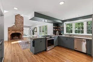4 Commons Ln, Kennebunk, ME 04043 - Photo 13
