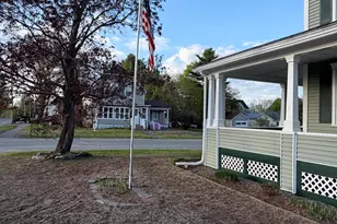 137 Maine Ave, Millinocket, ME 04462 - Photo 3