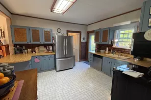 137 Maine Ave, Millinocket, ME 04462 - Photo 15