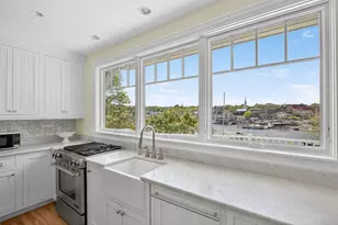 25 Sea St, Camden, ME 04843 - Photo 21