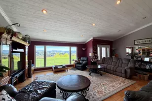 35 Carson Ln, Fort Kent, ME 04743 - Photo 5