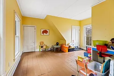 31 Winter Street, Waterville, ME 04901 - Photo 47