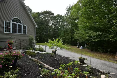 22 Eisenhower Court, Naples, ME 04055 - Photo 5
