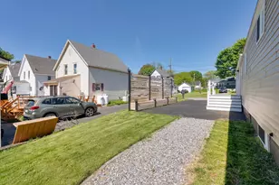 31 Spruce St, Rockland, ME 04841 - Photo 15